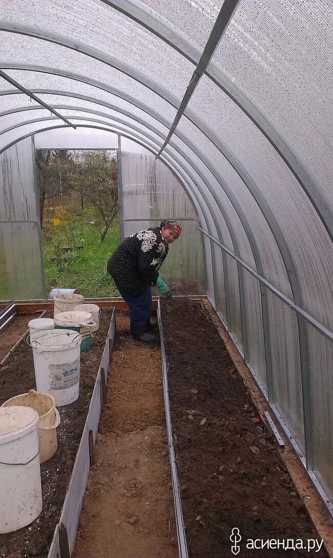 Утеплитель для теплицы. Теплица разборная из поликарбоната. Утеплитель для теплицы. Утеплитель для теплицы. Как утеплить теплицу.