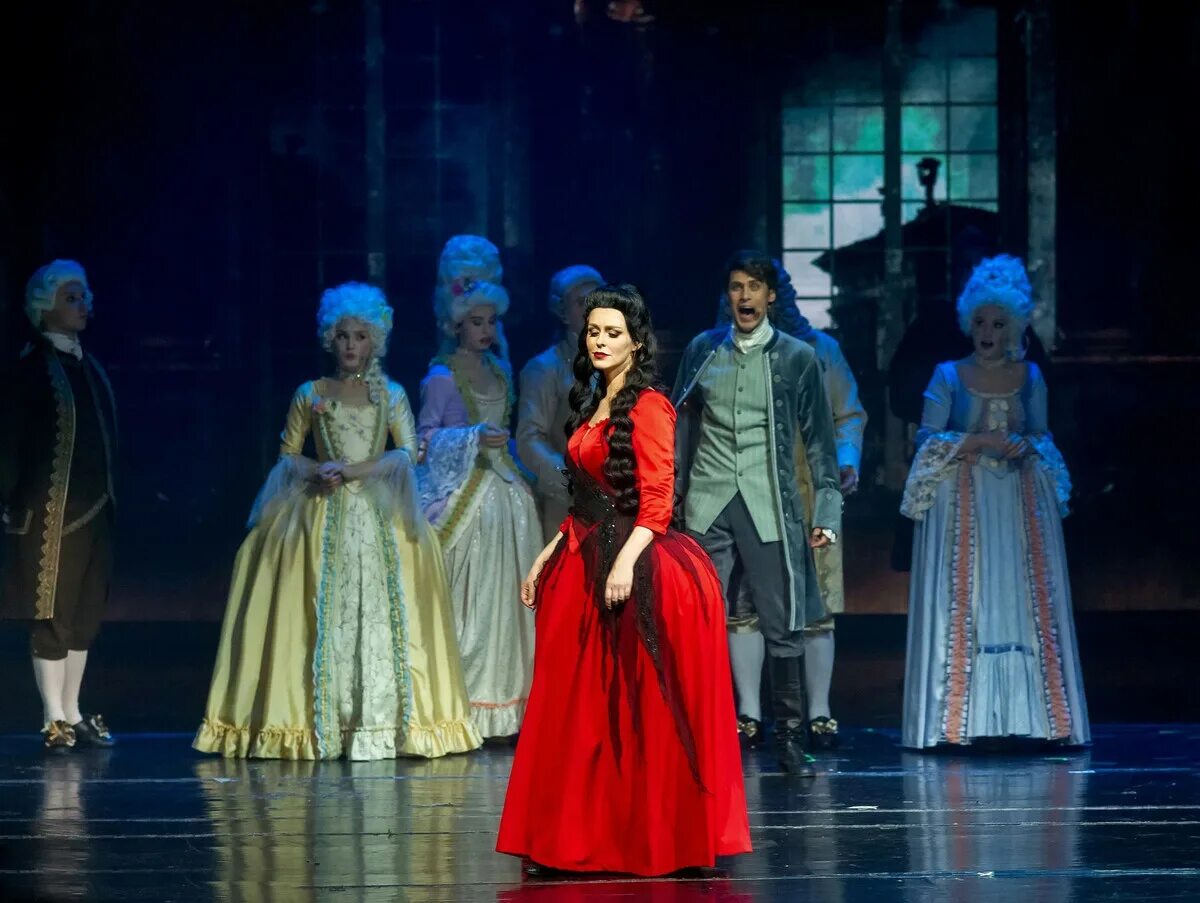 Барток синяя борода. Замок синей бороды мюзикл. Замок синей бороды мюзикл. Дама пик мюзикл актеры. Дама пик мюзикл.