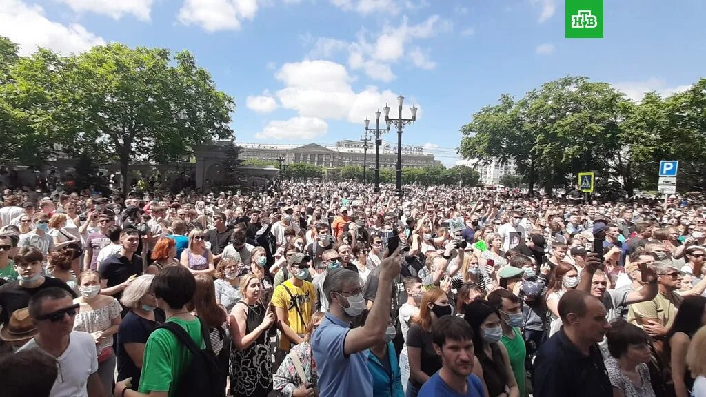 Хабаровск митинг фургало. Фургал митинги в Хабаровске. Хабаровск Фургал митинги 2020. Фургал акции протеста в Хабаровске.