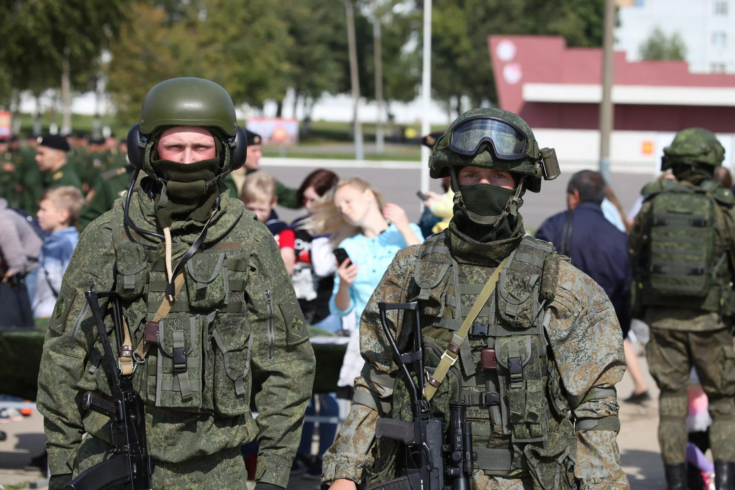 Комплект вс рф. Экипировка Ратник 2. Ратник 2 ССО. Солдат в комплекте Ратник. Комплект боевой экипировки Ратник.