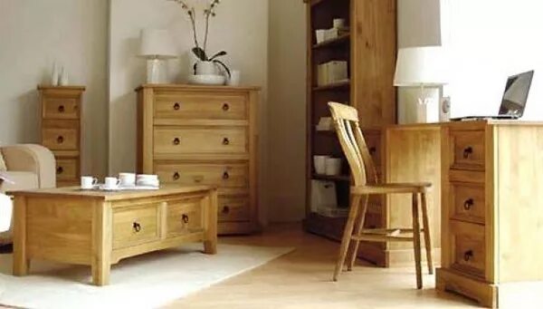Vaughan Bassett- BB49 Pine Panel Bed features arched shaped headboard with crown