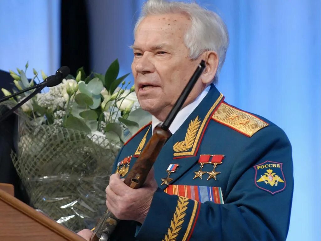 Выдающиеся люди удмуртской республики. Знаменитые личности. Знаменитые люди михаилы. Знаменитые личности. Знаменитые люди михаилы.