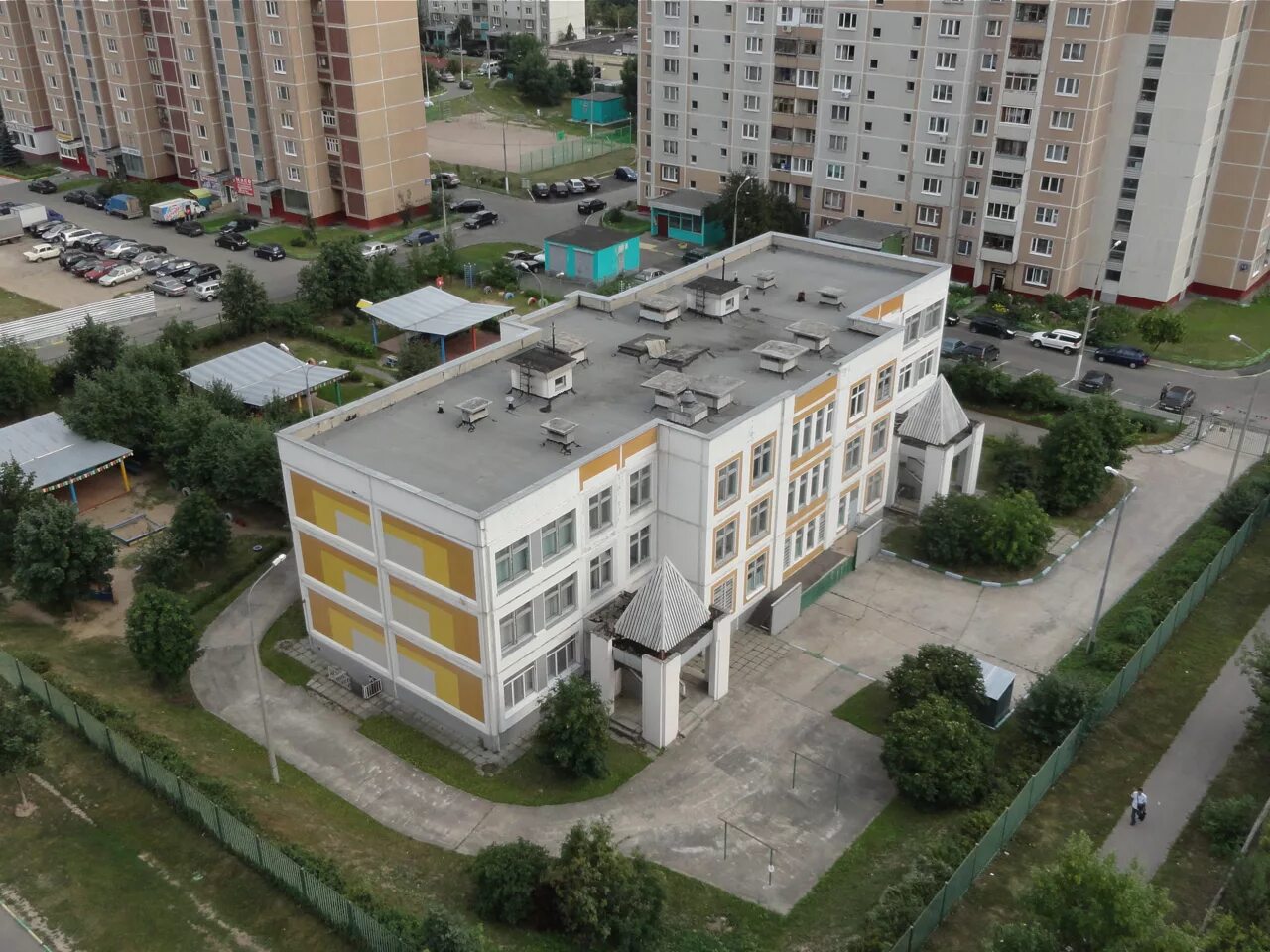 школа 2006 дошкольное отделение радуга москва. элитный детский сад. детские сады северное бутово. школа № 1883 «бутово». государственный садик северный.