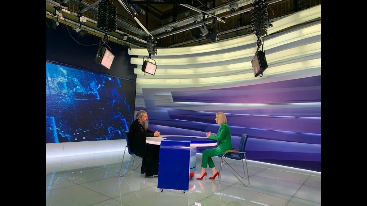 Вести урал ведущие. Гтрк урал. вести урал 2019. вести урал 2025. вести-урал новая студия.