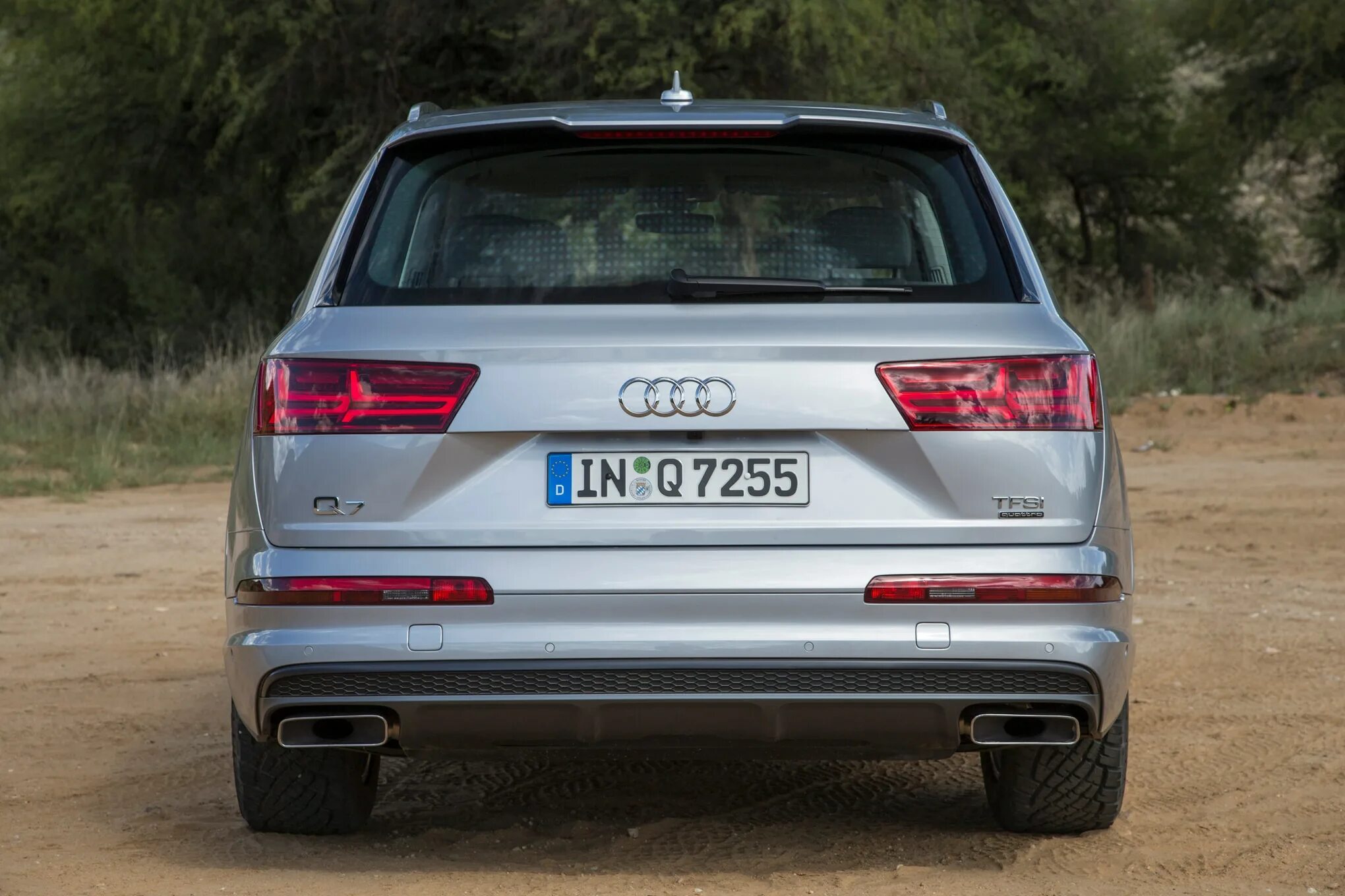 ауди q7 2017 сзади. 7 back. ауди q7 зад. Bmw 7 series 2024 back. 7 back.