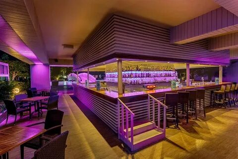 Pool bar