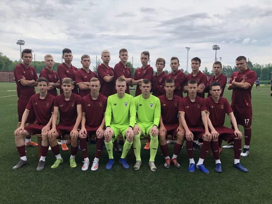 Футбольная академия рубин казань. Академия футбола рубин 2005. Фк рубин. Рубин молодежка состав. Академия фк рубин.