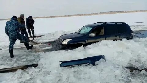 Провалилась под воду