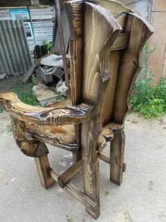 Стул из дерева фото