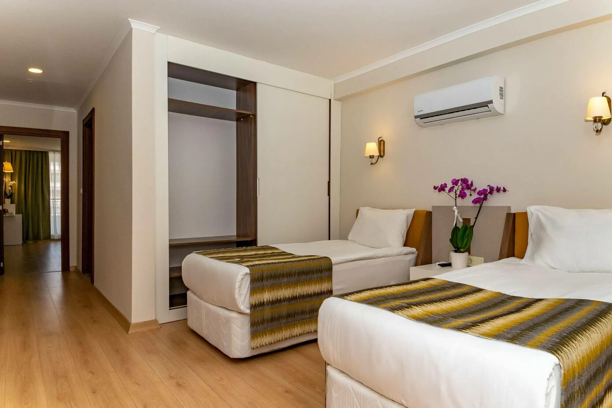 Отель в сиде fun sun family life side 5. Fun&sun smart club prestige) 5*, турция, алания. Euphoria comfort beach 5. Fun&sun family life side (ex. Loxia comfort club side 5 турция.