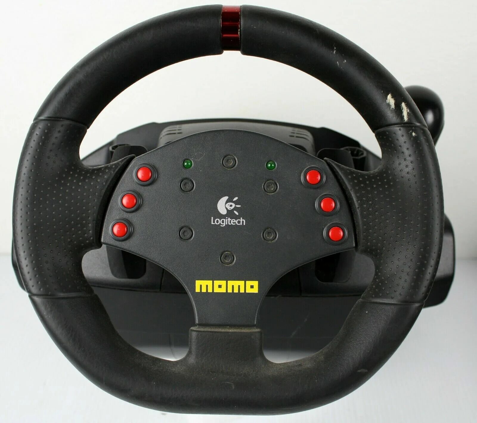 Momo racing force. Лоджитек Momo Racing. Momo Racing Force feedback Wheel. Руль Logitech Momo Racing. Руль логитеч МОМО.