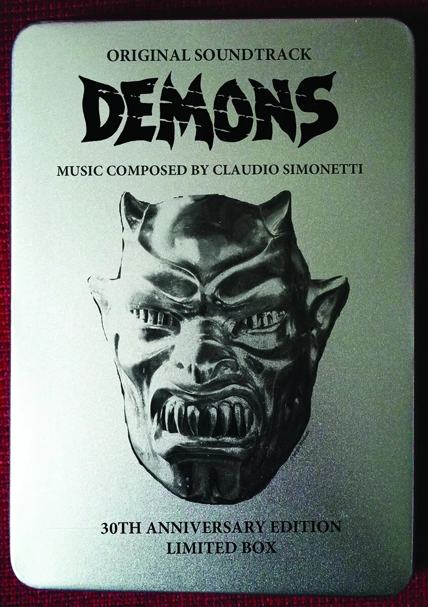 Саундтрек к фильму демоны. My demon ost. Демоны исполнители. Маска демона ламберто бава. Саундтрек к фильму демоны.
