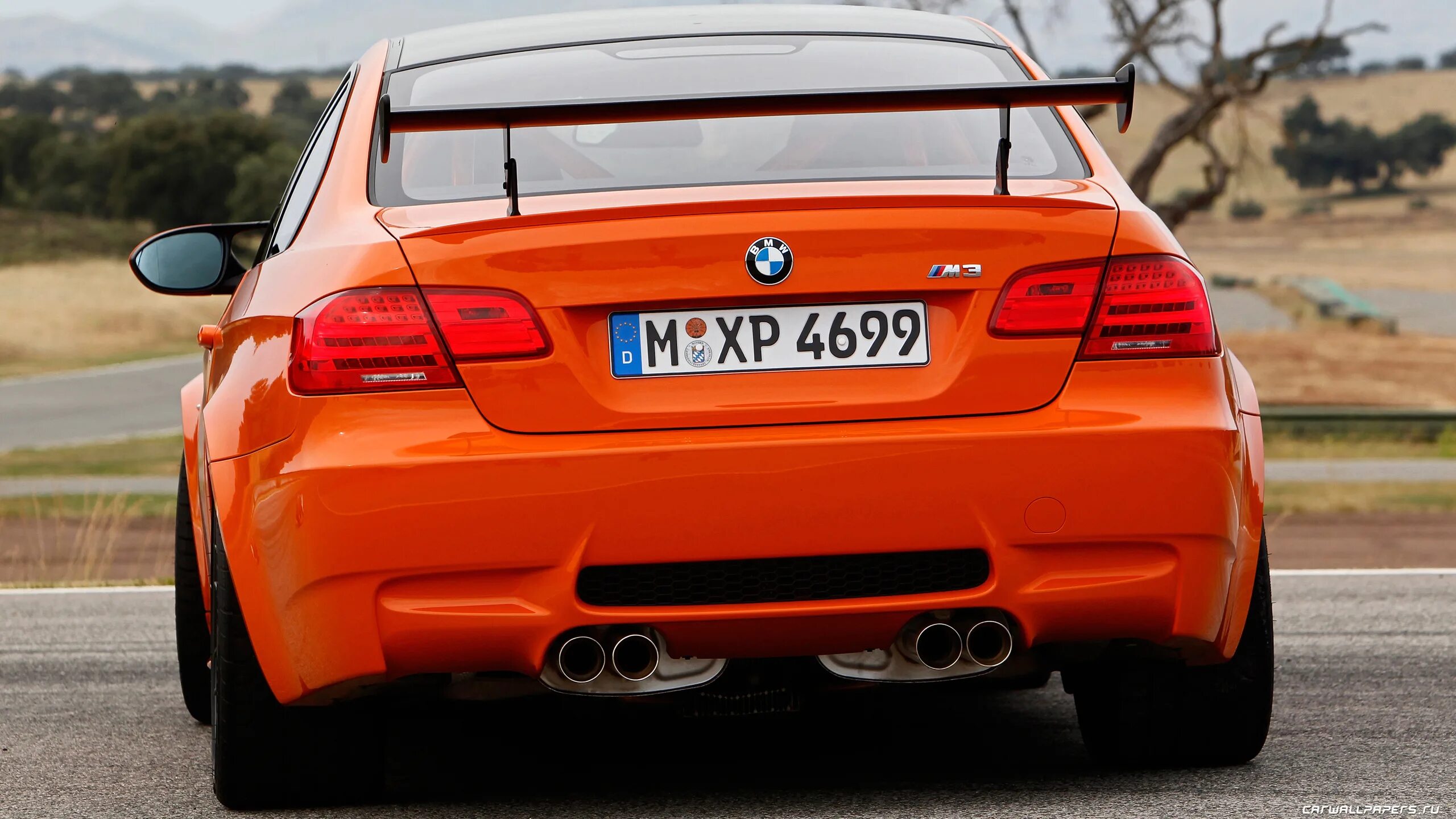 M3 m 3. BMW m3 e92 GTS. BMW m3 GTS 2010. 2010 BMW e92 m3 GTS. BMW m3 GTS 2011.