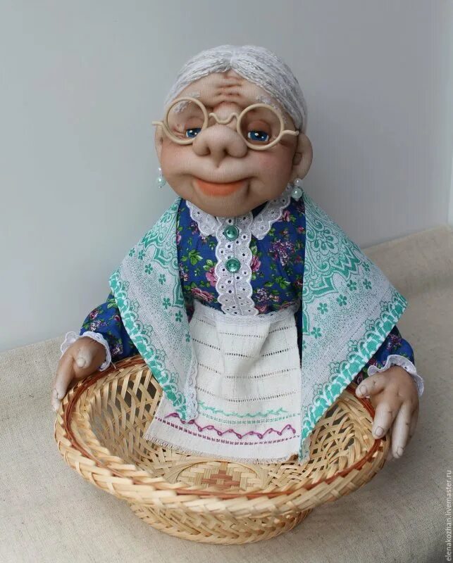 куколка бабушка. кукла старушка. кукла бабуся. куклы галина юцикова. чулочные куклы бабушка.