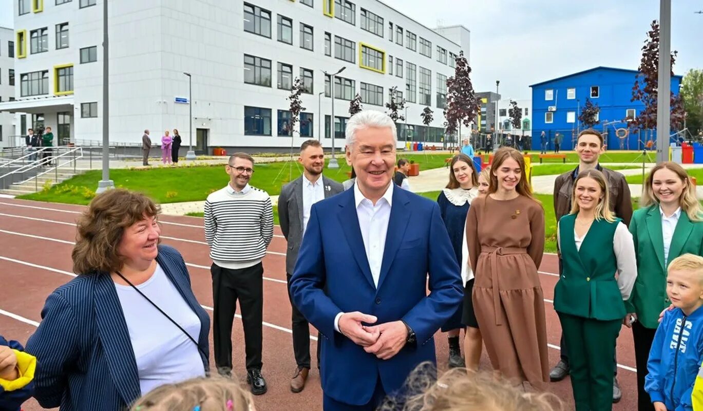 Собянин. Открытие школы Москва 2023. Школа Собянин Покровская. Школа перспектива новая в Подрезково.