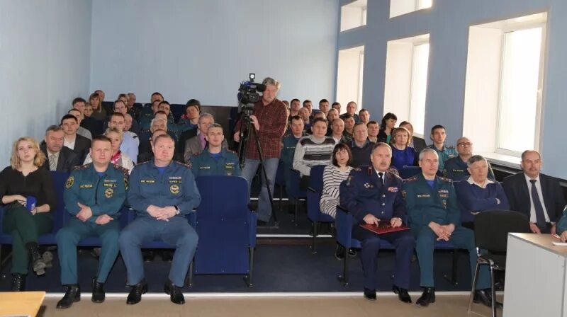 Сайт мчс курганской области. МЧС Курганской области. Г.Шадринск МЧС.