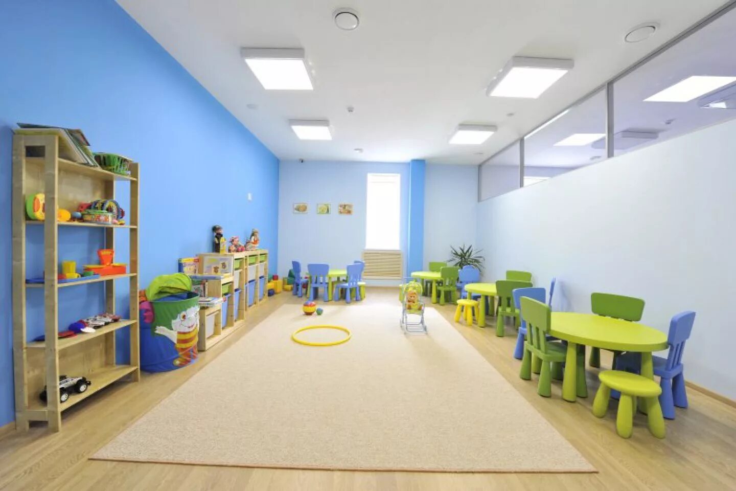 помещения выбирая помещение детской. интерьер группы в детском саду. игровое пространство для детей домик. помещение для детей. интерьер игровой в детском саду.