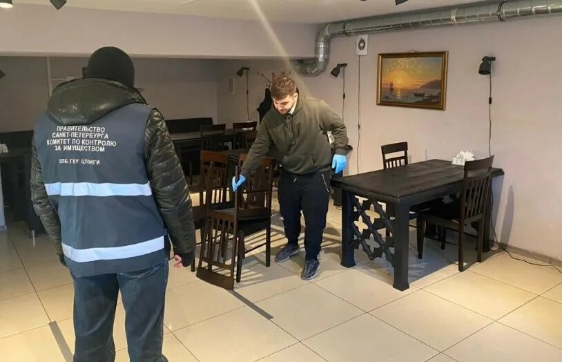 Служба транспортной безопасности метрополитена спб. Загрязнение водоемов санкт петербург. Лед в питере. Невский контроль охранная организация. Петербург контроль.