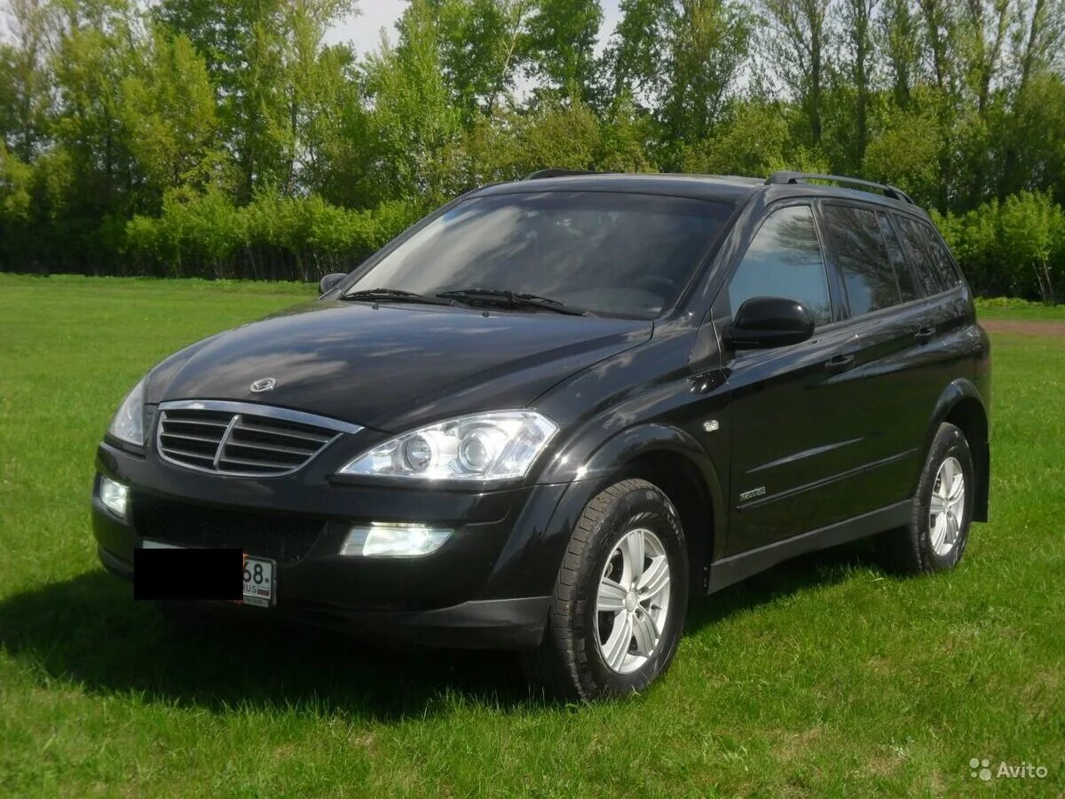 Санг Йонг Кайрон 2012. SSANGYONG Kyron 6. SSANGYONG Kyron черный. SSANGYONG Kyron 2008 черный. Саньенг кайрон автомат дизель