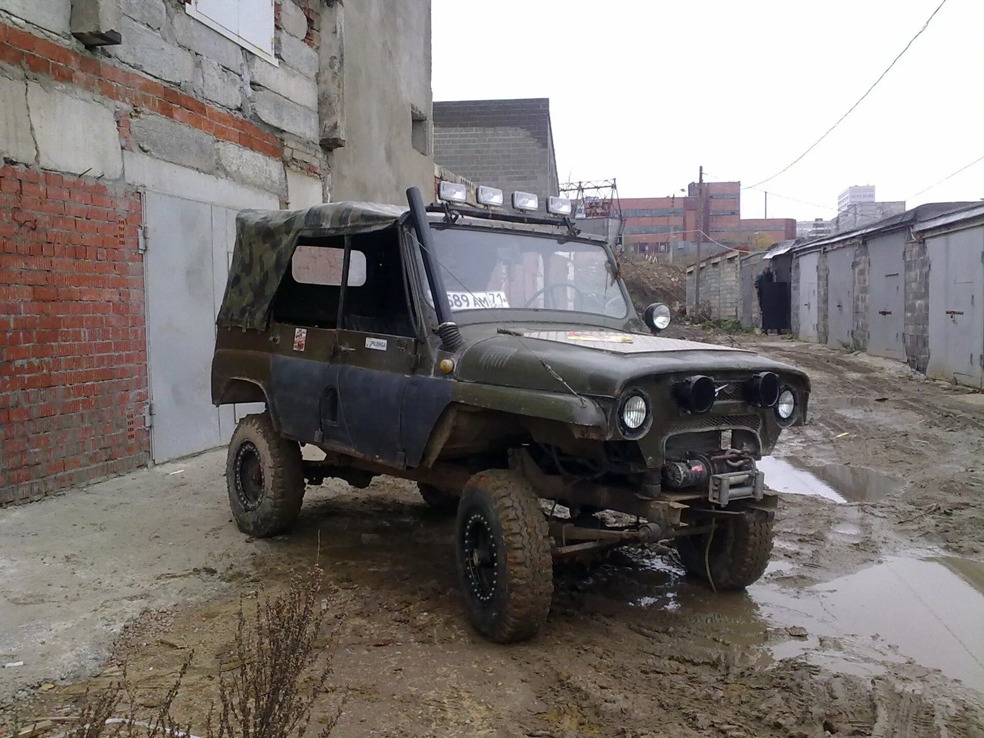 Самоделки уаз 469. Уаз-469 внедорожник буханка. Шестиколесный уаз 469. Самодельный уазик. Самодельный уазик.