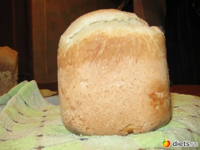 белый хлеб в духовке. рецепт хлеба на сырых дрожжах. рецепт дрожжевого теста для пирогов. батон домашний рецепт. рецептура приготовления хлеба.