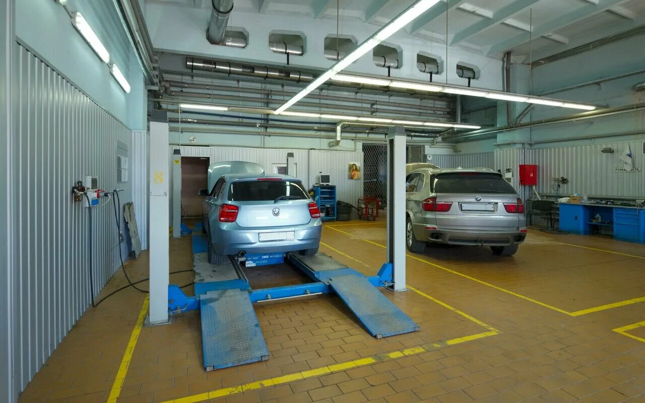 маленький автосервис. маленький автосервис. стойка винтовая для автосервиса. красивый автосервис. малый автосервис.