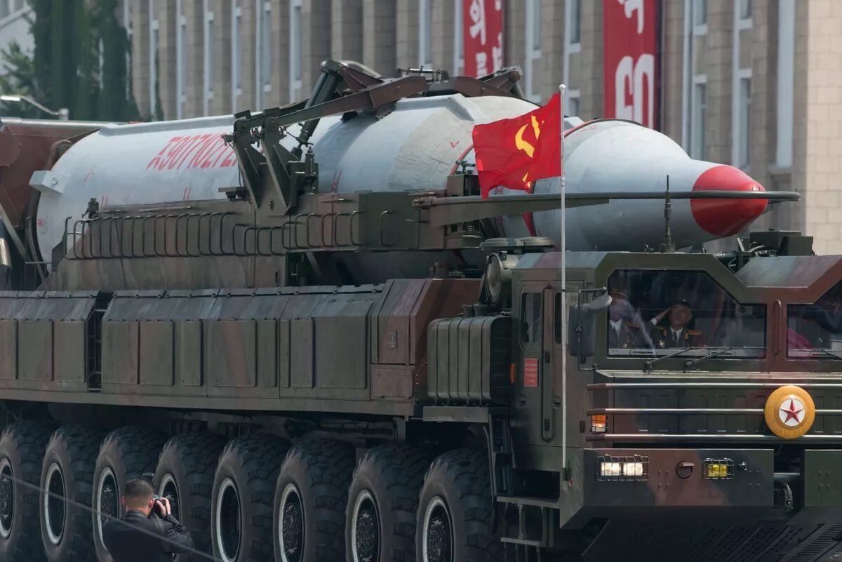 Корея оружие россии. Северная Корея ядерное оружие. Ядерное оружие КНДР. Ядерная ракета КНДР. Ядерный потенциал КНДР.