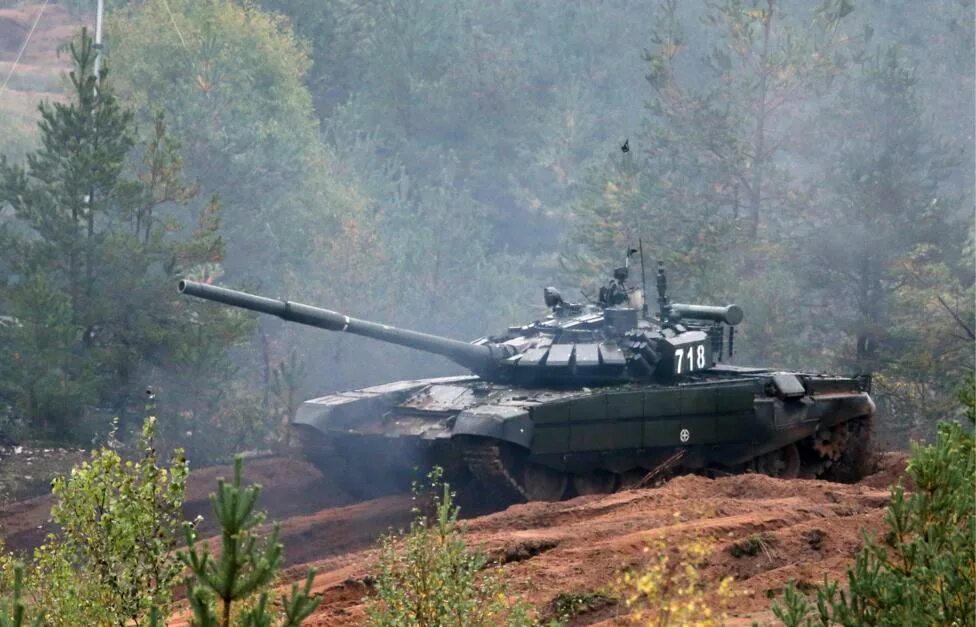 Т 80бвм 2025. Т72бвм. т 90 м и т80 бвм. т-72б3 и т-80бвм. т 72 т 80 т 90.