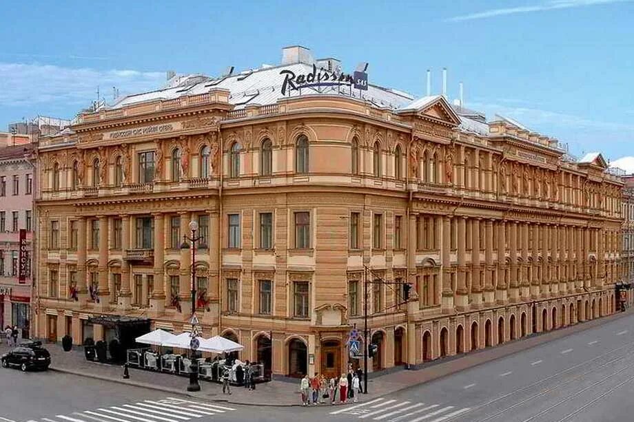 Nevsky royal hotel. Гостиница Рэдиссон Санкт Петербург. Питер отель Рэдиссон Роял.