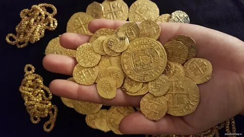 Монеты изготавливали из золота и серебра