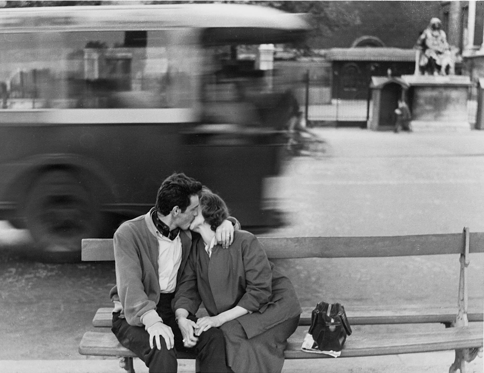 Джанни Беренго гардин. Париж 1954 Картье Брессон. Фотограф Джанни Беренго. Итальянский фотограф Джанни Беренго гардин.