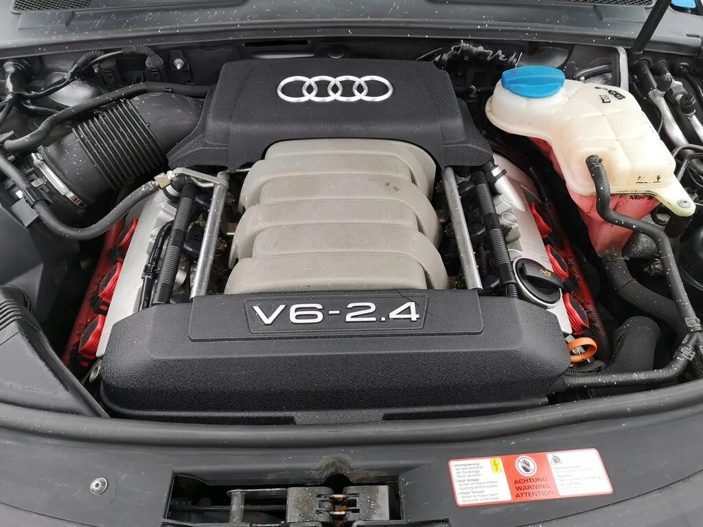 Купить двигатель ауди а6 с5. Audi a6 c6 2.4 BDW. Audi BDW 2.4. Мотор 4.2 Ауди. Ауди а4 2.4 v6 двигатель.
