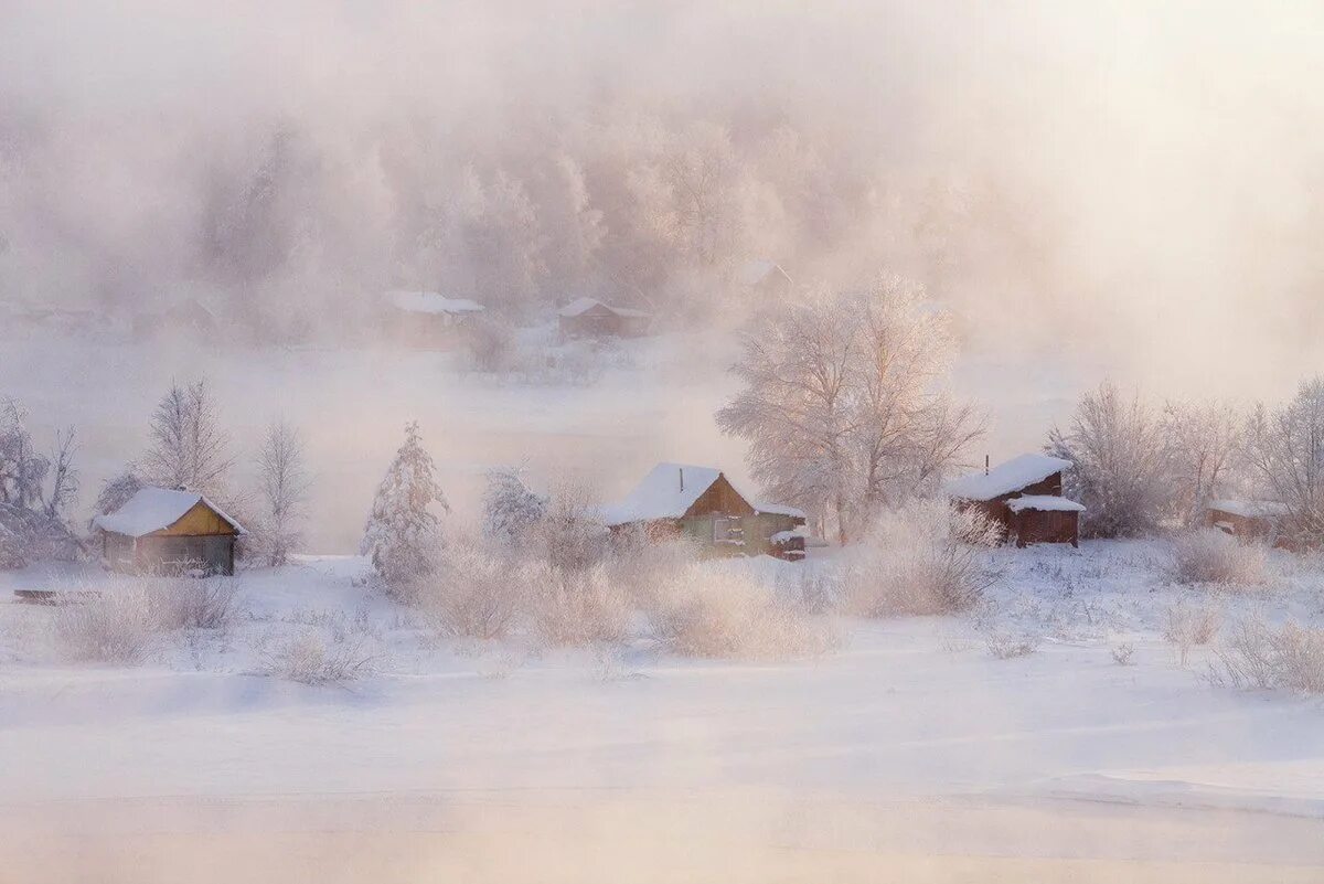 Звоны мерзлые. Утренний пейзаж деревня Герасимов. Зима в деревне. Зимняя деревня. Деревня зимой.
