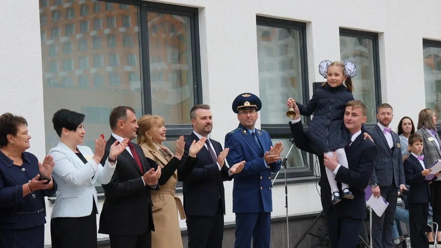 Открытие школы. Открытие школы в подольске. Открытие школы 32. Открытие школы 32. Школа 32 балашиха реутовская 16.