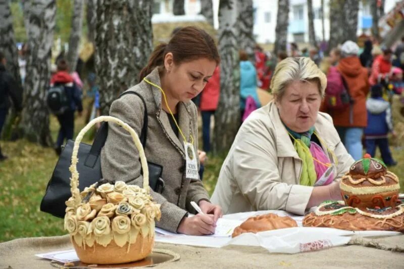 Областной праздник хлеба Кожевниково. Кожевниково Томская область. Село Кожевниково Томская область население. Праздник хлеба в Кожевниково 2022. Томск кожевниково билеты