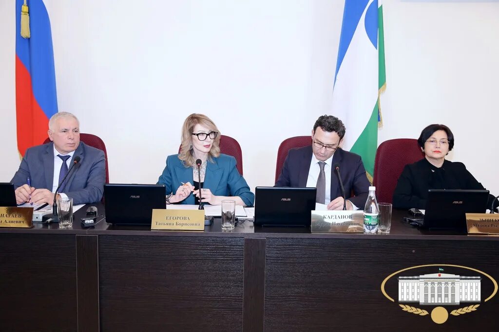 Новый состав парламента кбр. Кабардино-балкарский государственный университет. Парламент кбр фото. Парламент кбр. Депутаты парламента кбр.