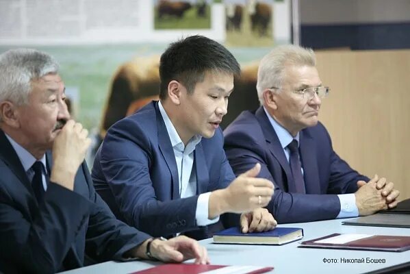 минсельхоз калмыкии. министр сельского хозяйства республики калмыкия. быстров а. заместитель министра сельского хозяйства республики калмыкия. минсельхоз калмыкии.