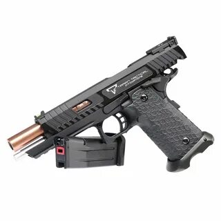 EMG / STI International TTI Combat Master 2011 JW3 Vollmetall GBB 6mm.