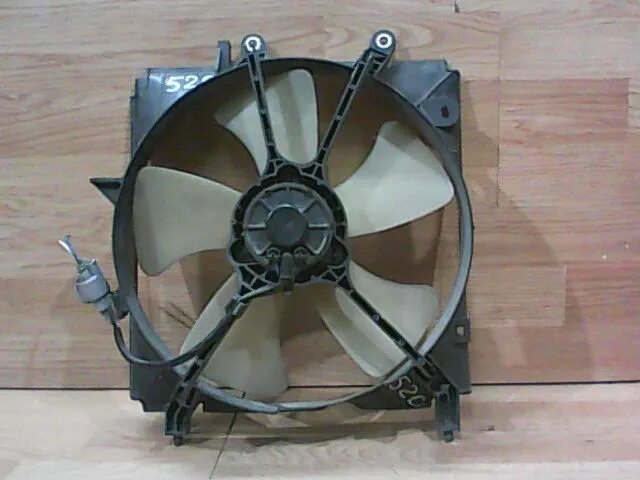 вентилятора охлаждения тойота. вентилятор охлаждения радиатора тойота рактис 2013. диффузор охлаждения вентилятора тойота королла.