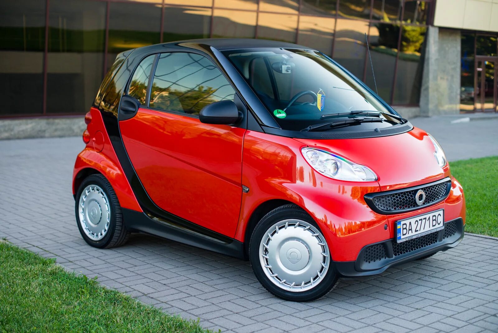 Nissan Smart. Nissan Smart car. Мерседес 2 местный смарт. Смарт Жук машина. Купить смарт в пензе