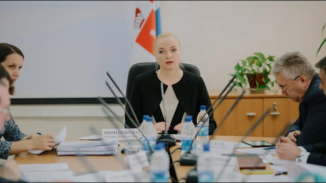 Миролюбова певица гуляй. Миролюбова слушать. Миролюбова слушать. Миролюбова пгниу. Миролюбова певица фото.