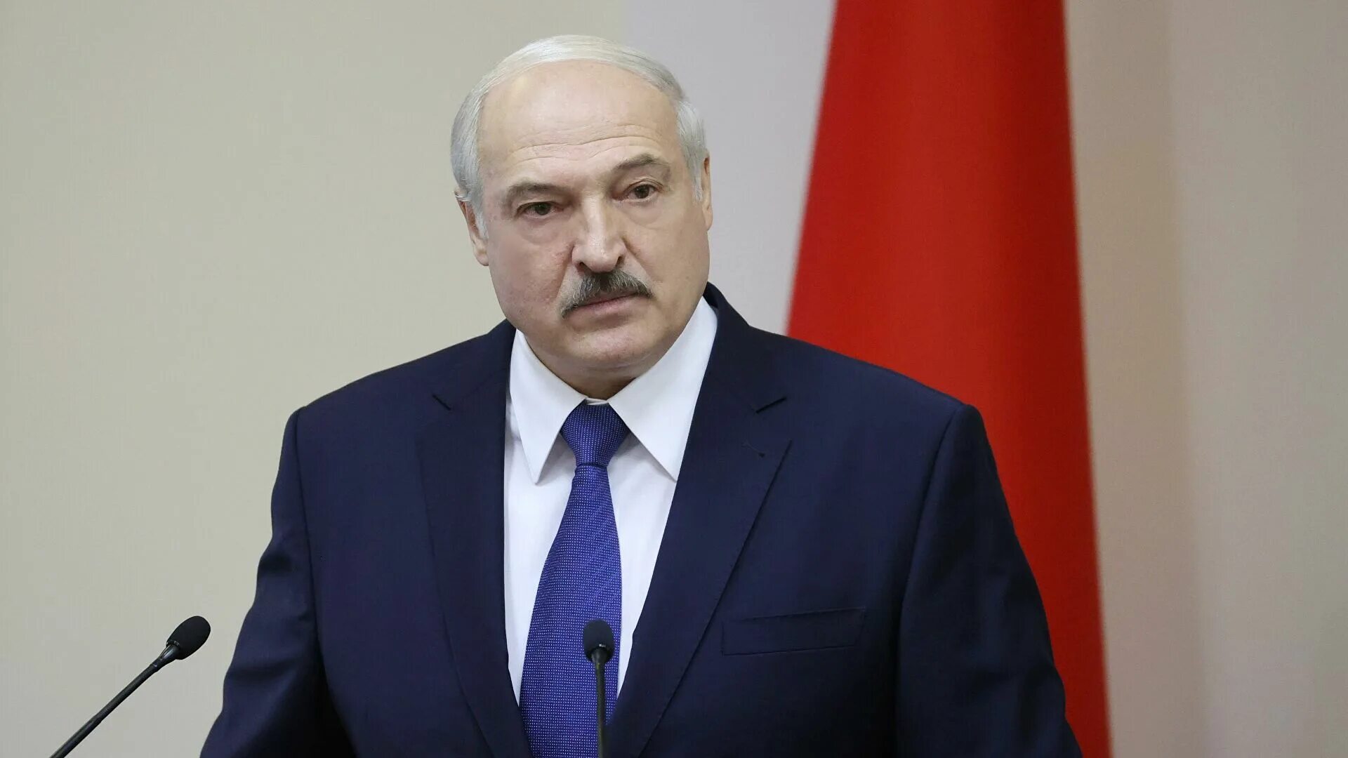 Лукашенко сколько лет у власти в качестве