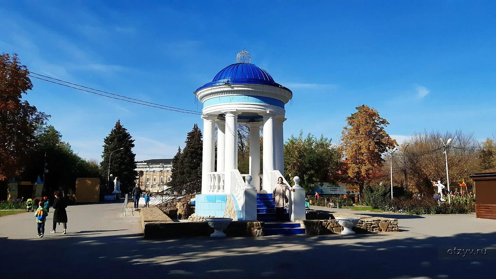 Сайт г волжский волгоградской области. Парк Гидростроитель Волжский. Парк Ленина Волжский. Парк в городе Волжский Волгоградской области. ПКИО Гидростроитель Волжский.