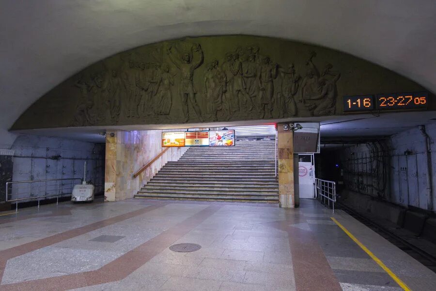 Ташкент метро горького. Станция метро буюк ипак йули. ташкентское метро буюк ипак. станция метро буюк ипак йули в ташкенте.