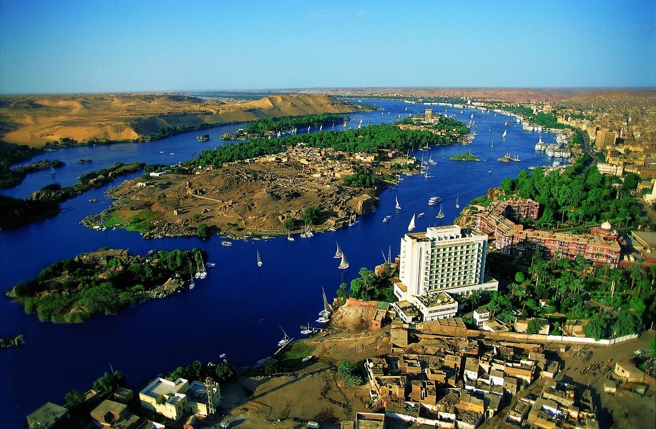 Самая большая река в египте. Aswan город Египет.