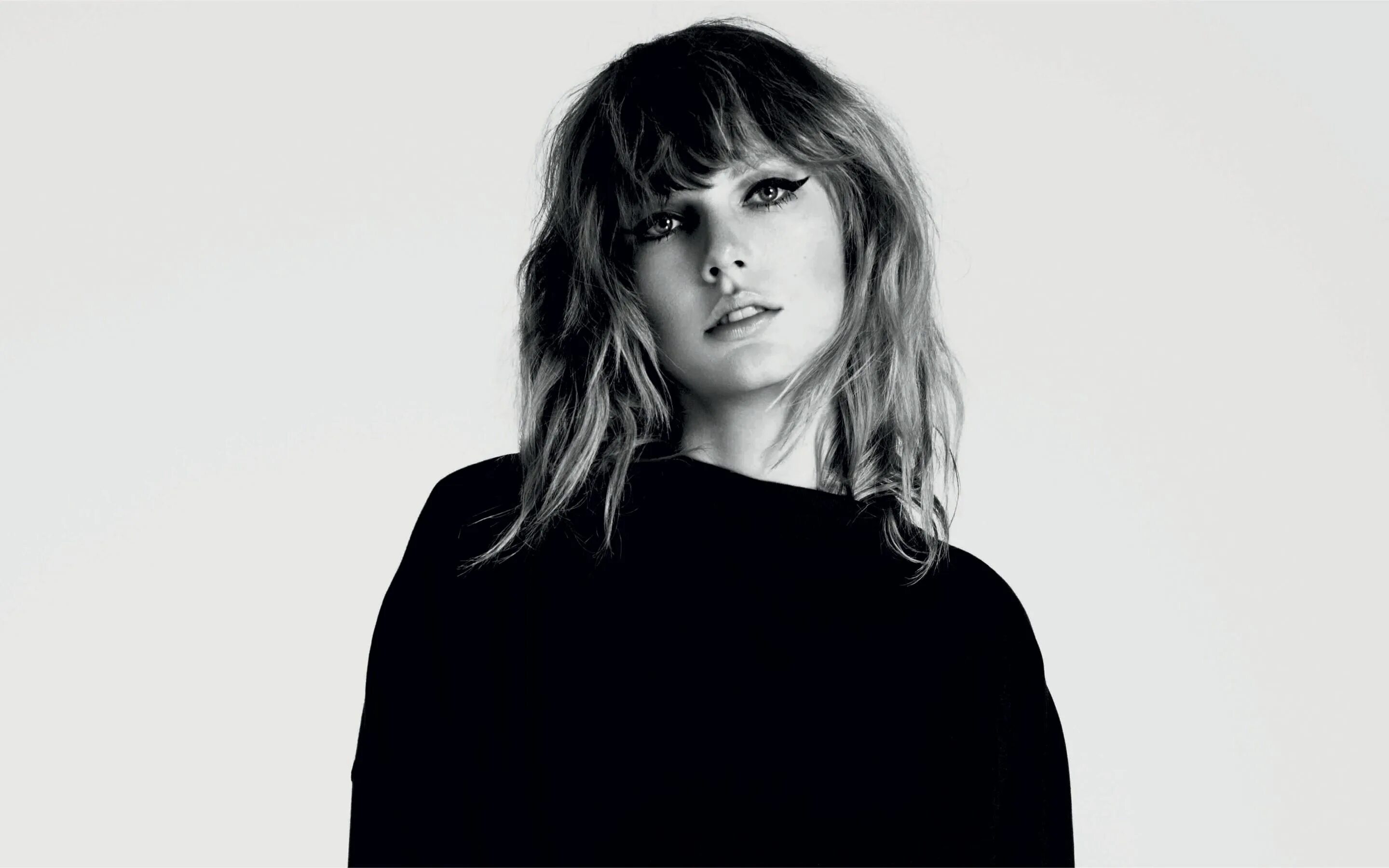 Taylor swift this is me. Тейлор свифт. taylor swift vogue 2019. taylor swift ready for it обложка.