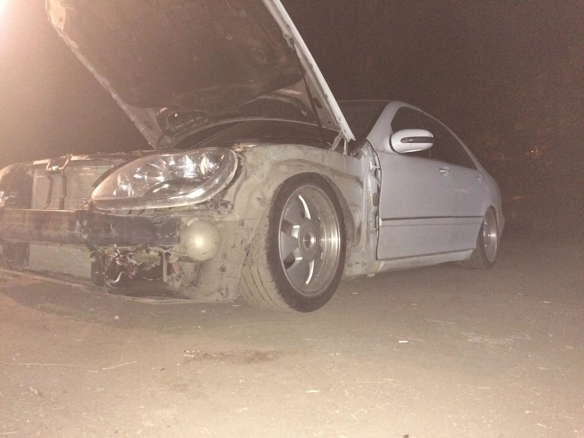 Мерседес 220 упавшая пневма. 220 mercedes упавшая пневма. 220 севшая пневма. Мерседес банан 222. Ц220 yf gytdvt.