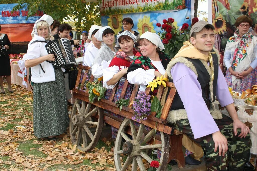 Праздник картофеля в Меленках. Фестиваль картошки Меленки. Праздник картошки. Праздник картошки в России. Когда день картошки