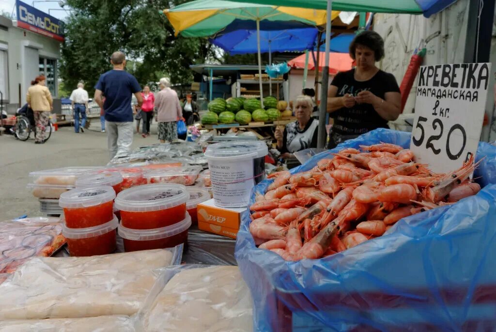 Рыбный рынок Владивосток. Рыбный рынок в Люберцах. Ленинградский рынок рыба. Строительство рыбного рынка во Владивостоке.