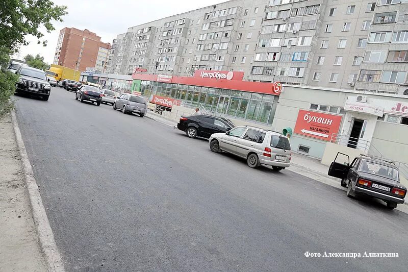 Магазин рядом курган. Магазин рядом курган. Магазины в кургане рядом с рынком. Свердлова 1 курган. Магазин пятерочка курган.